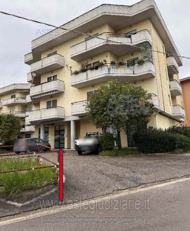 quadrivano in vendita ad Altino