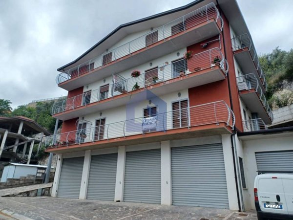 appartamento in vendita ad Archi