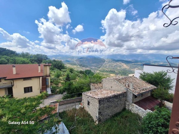 appartamento in vendita ad Archi