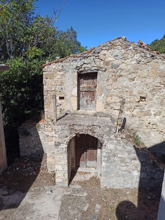 casa indipendente in vendita ad Archi