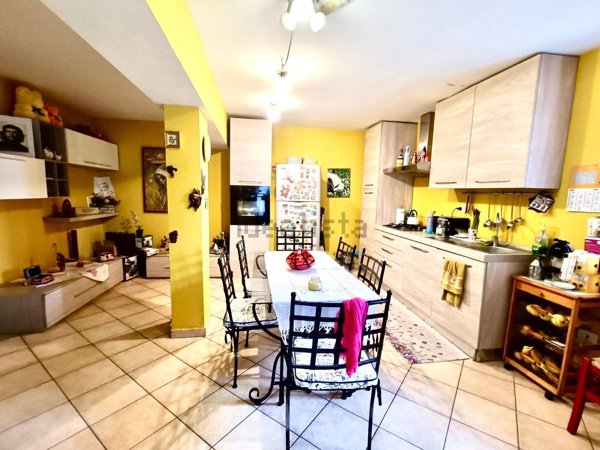 casa indipendente in vendita ad Archi