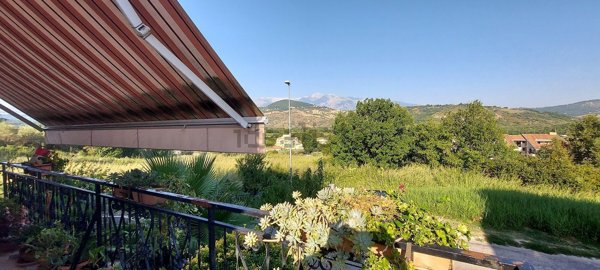 casa indipendente in vendita ad Archi