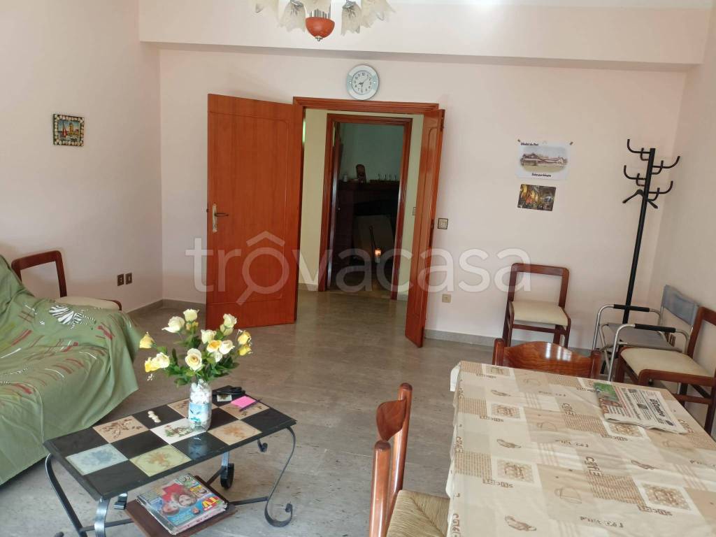 appartamento in vendita ad Archi