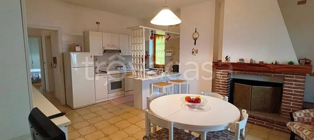 appartamento in vendita ad Archi