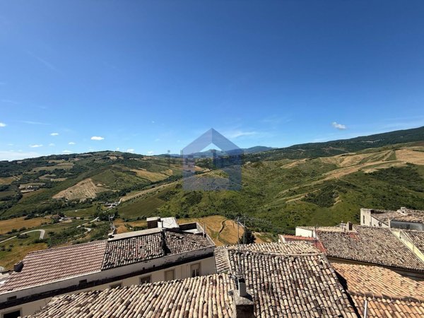 appartamento in vendita ad Archi