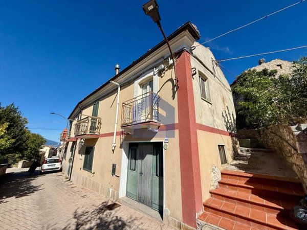 appartamento in vendita ad Archi