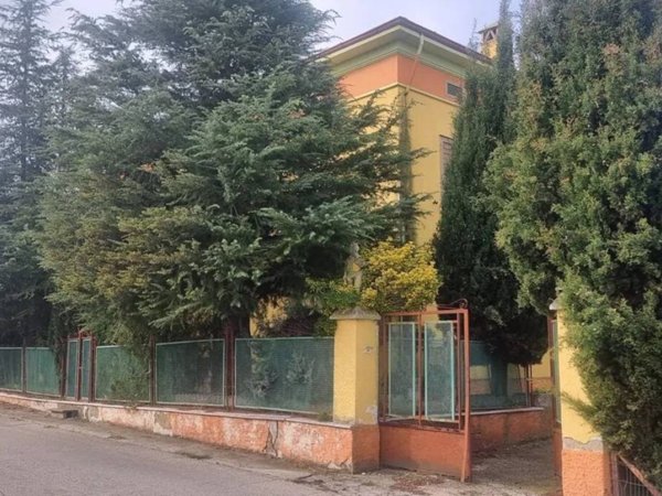 appartamento in vendita ad Ari