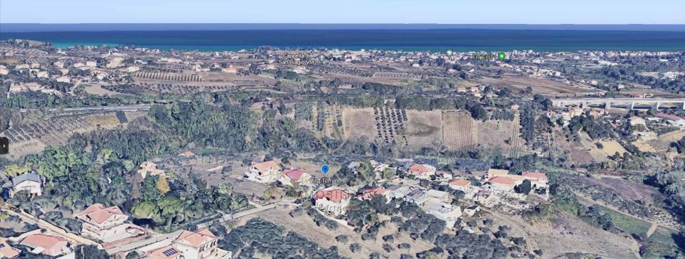 casa indipendente in vendita ad Ari