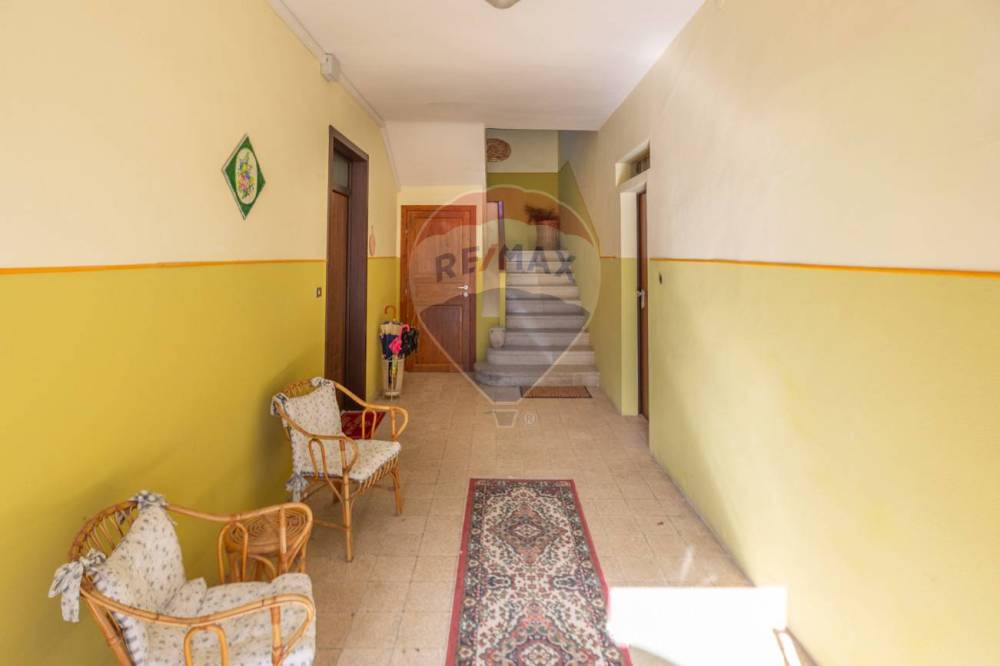 appartamento in vendita ad Ari