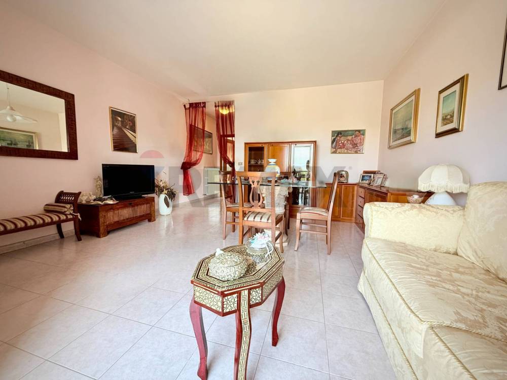 casa indipendente in vendita ad Ari