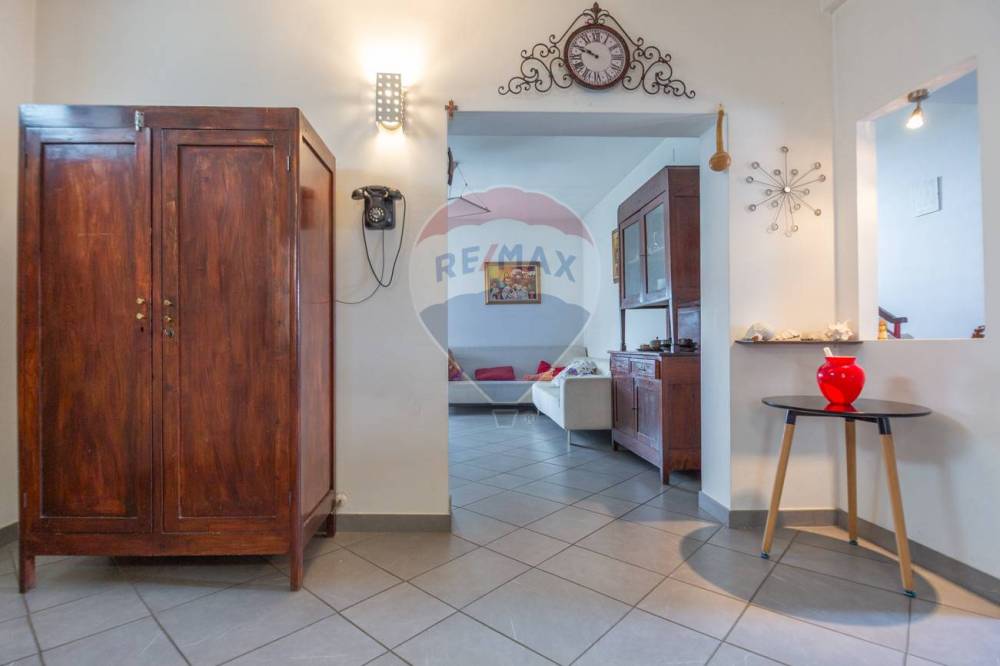 casa indipendente in vendita ad Ari