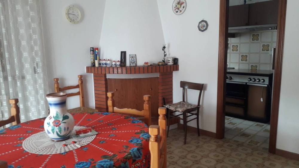 appartamento in vendita ad Ari