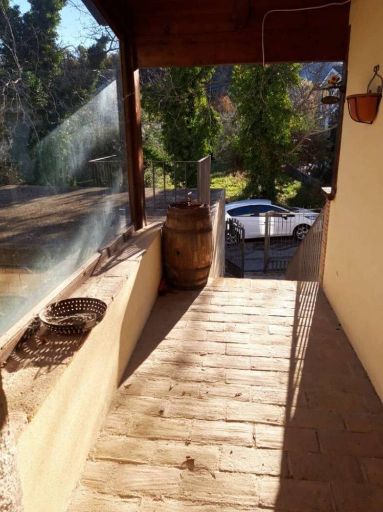 casa indipendente in vendita ad Ari