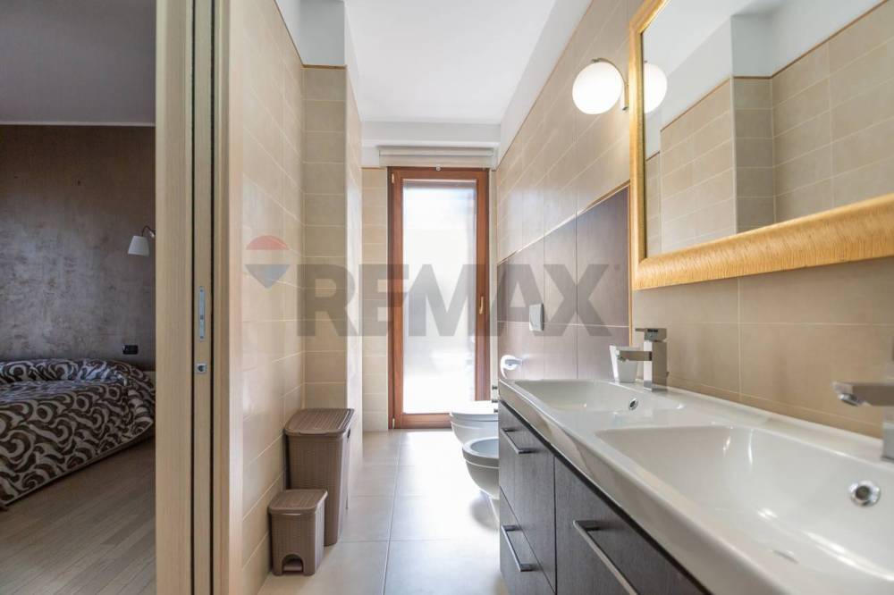 appartamento in vendita ad Ari