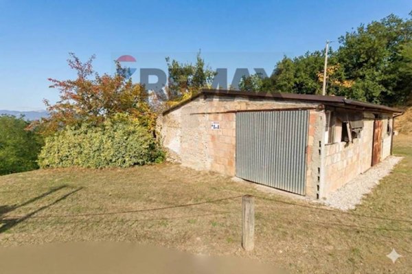 terreno agricolo in vendita ad Ari