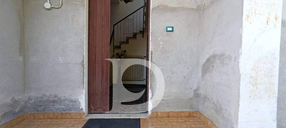casa indipendente in vendita ad Ari