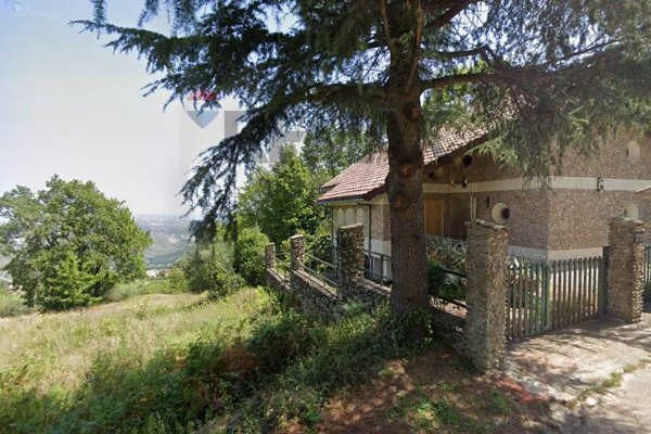 casa indipendente in vendita ad Ari