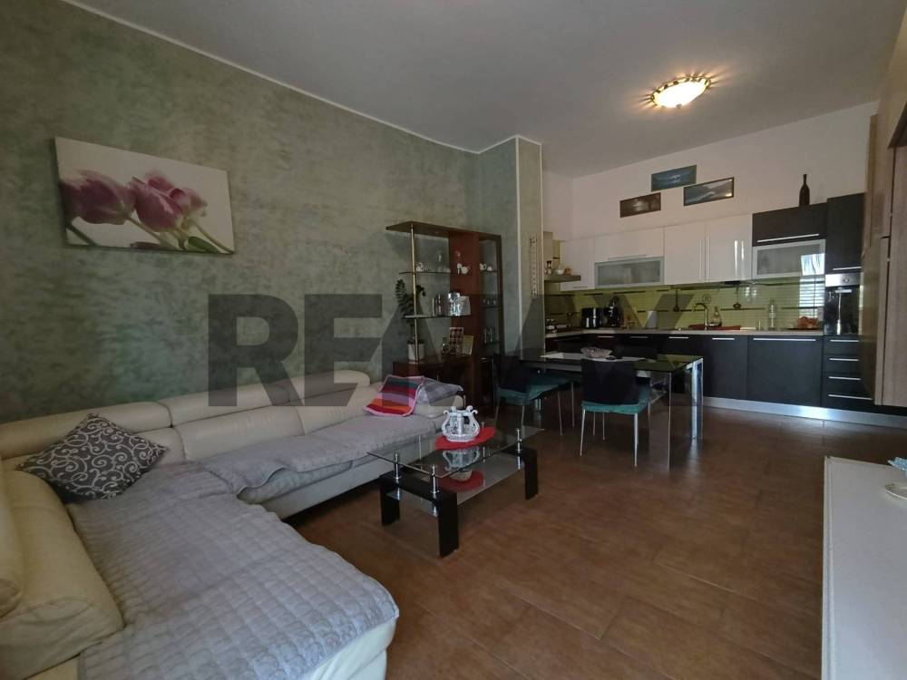 appartamento in vendita ad Ari
