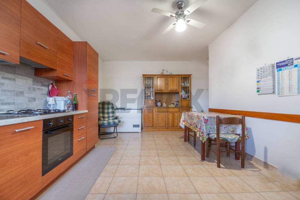 casa indipendente in vendita ad Ari