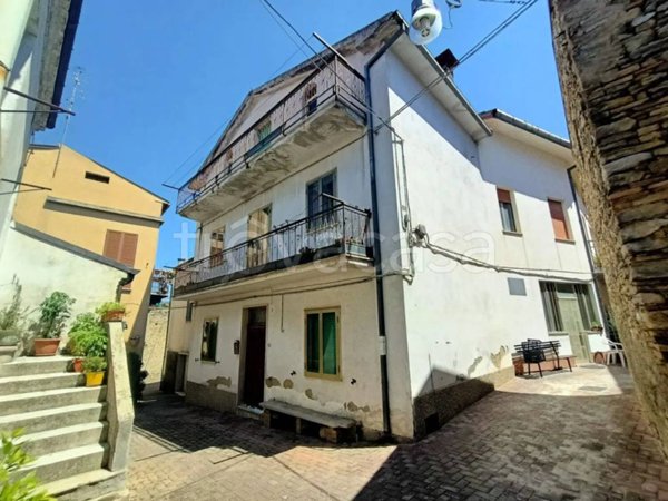 casa indipendente in vendita ad Arielli