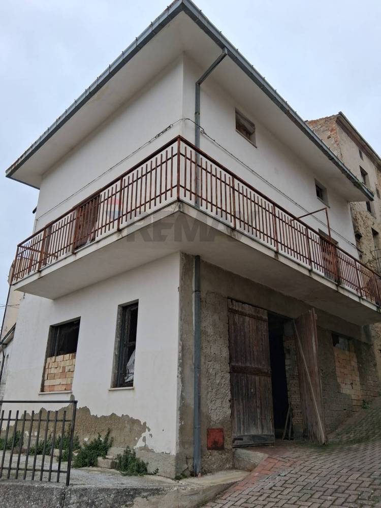 casa indipendente in vendita ad Arielli