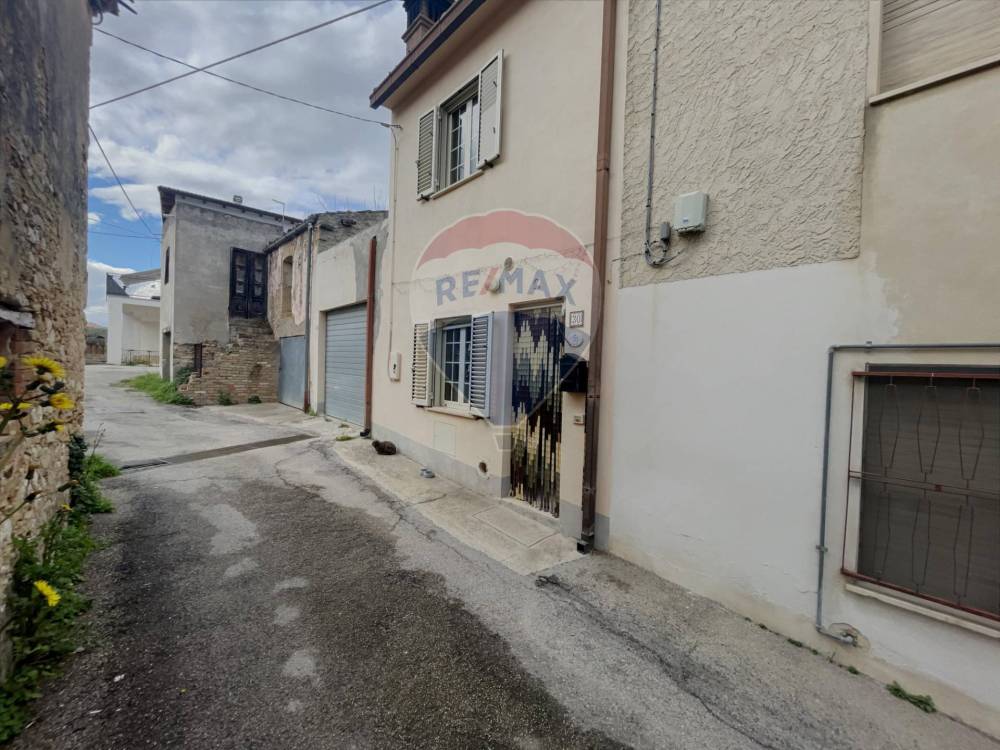 casa indipendente in vendita ad Arielli