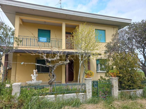 casa indipendente in vendita ad Atessa