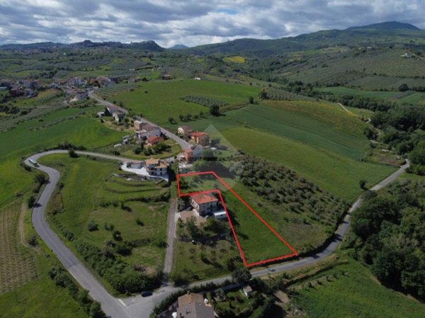 casa indipendente in vendita ad Atessa
