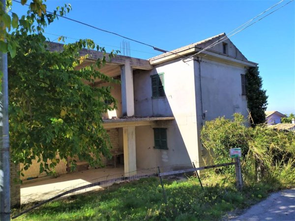 casa indipendente in vendita ad Atessa