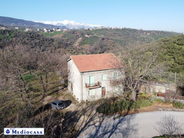 casa indipendente in vendita ad Atessa