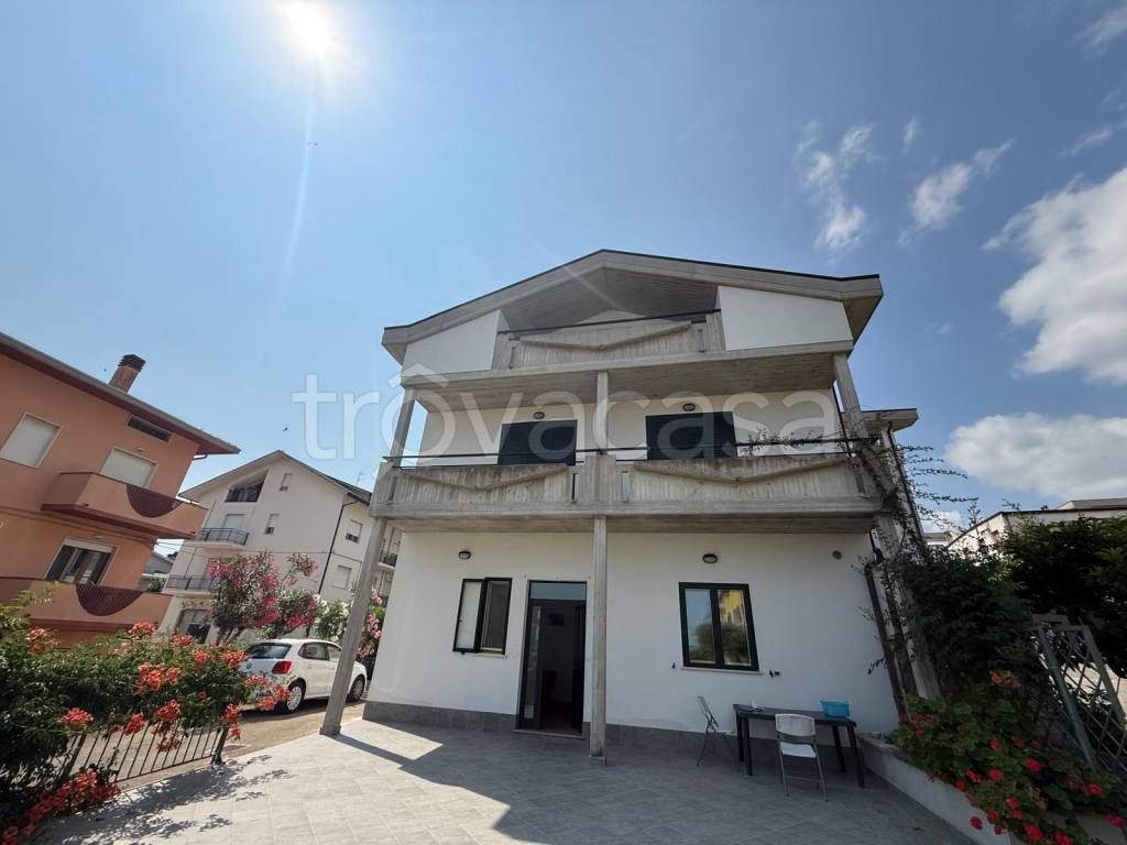 appartamento in vendita ad Atessa