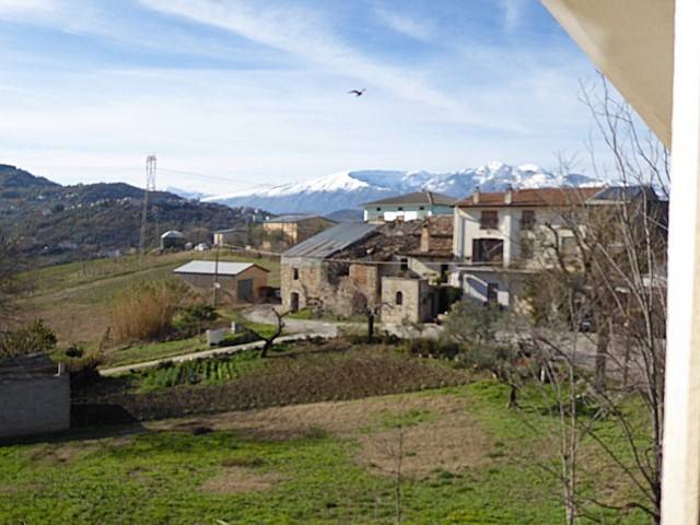 casa indipendente in vendita ad Atessa