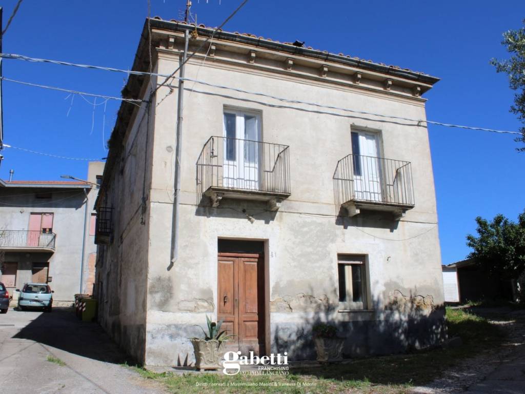 casa indipendente in vendita ad Atessa