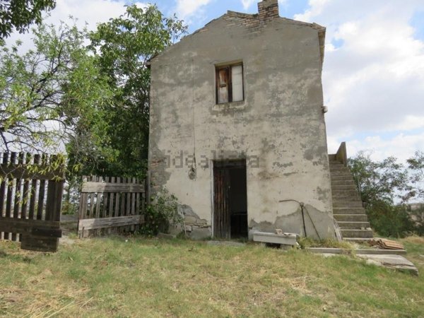 casale in vendita ad Atessa