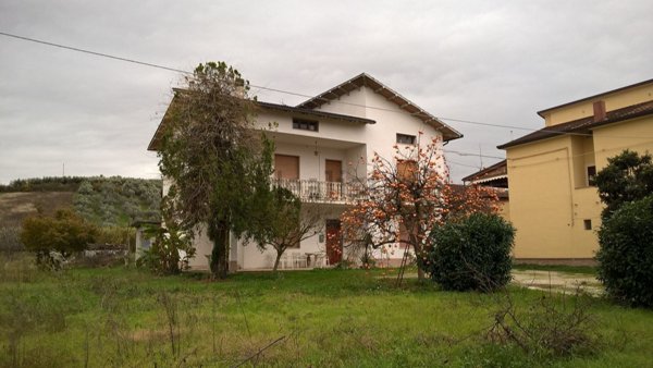 casa indipendente in vendita ad Atessa