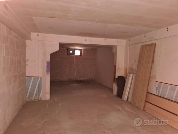 negozio in vendita ad Atessa