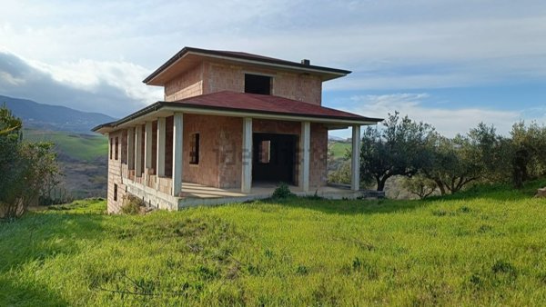 casa indipendente in vendita ad Atessa