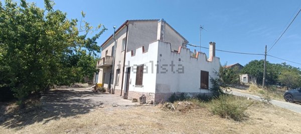 casa indipendente in vendita ad Atessa