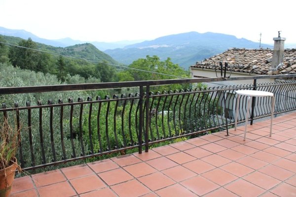 casa indipendente in vendita a Bomba