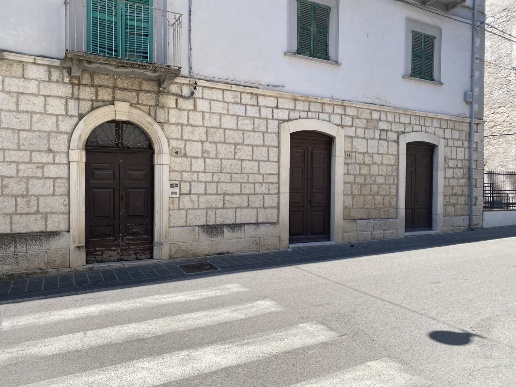 appartamento in vendita a Bomba