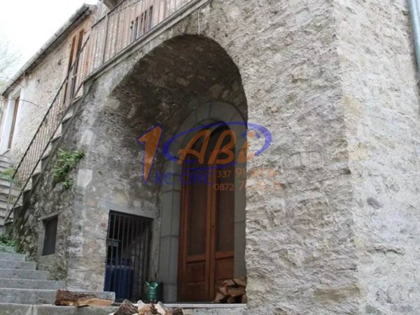 appartamento in vendita a Bomba