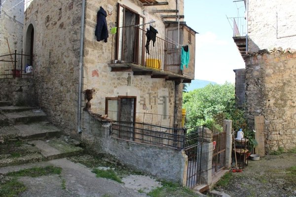 appartamento in vendita a Bomba