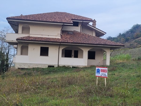 casa indipendente in vendita a Bucchianico in zona Feudo