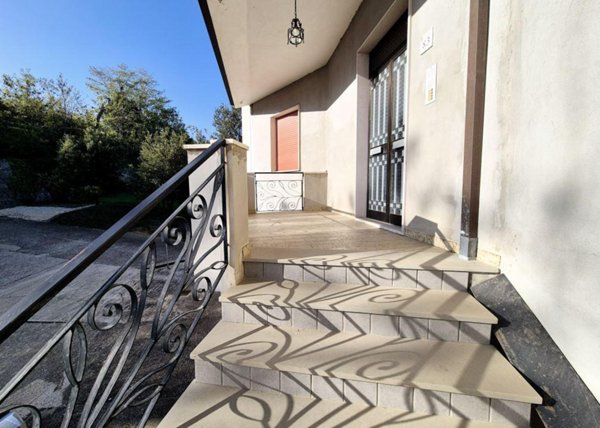 casa indipendente in vendita a Bucchianico in zona Colle Sant'Antonio