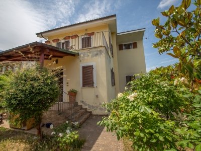 casa indipendente in vendita a Bucchianico