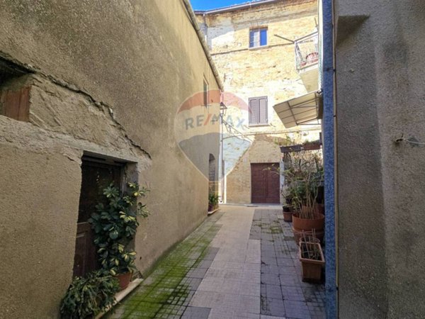 casa indipendente in vendita a Bucchianico