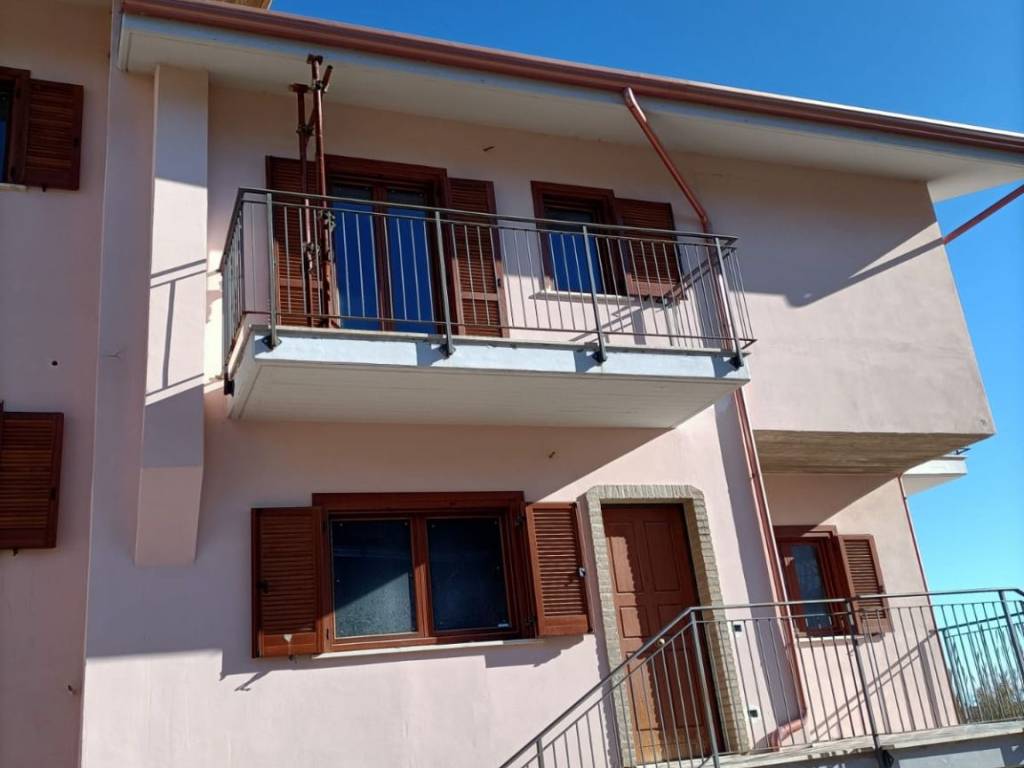 casa indipendente in vendita a Bucchianico