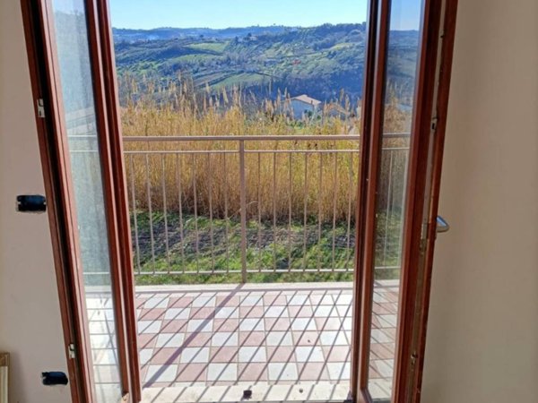 casa indipendente in vendita a Bucchianico