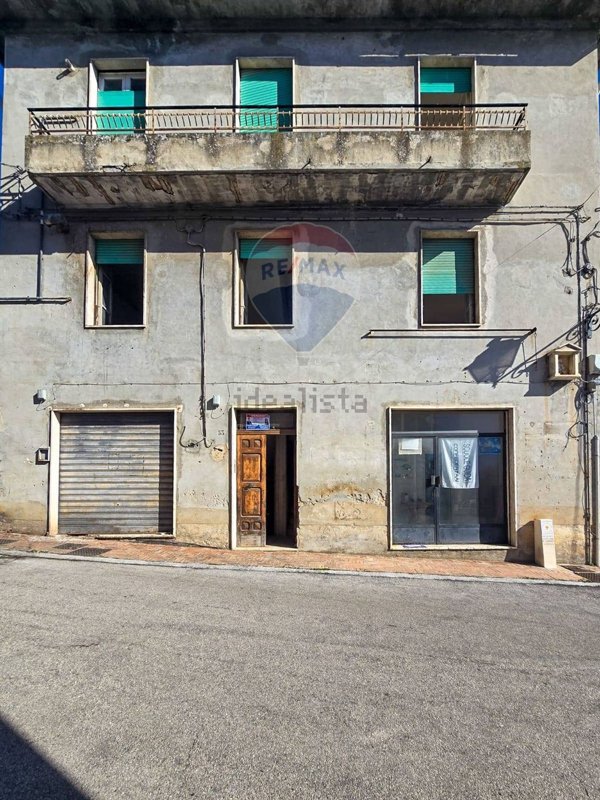 casa indipendente in vendita a Bucchianico