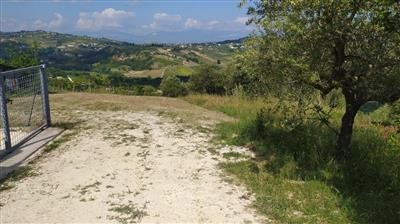 terreno in vendita a Bucchianico in zona Feudo